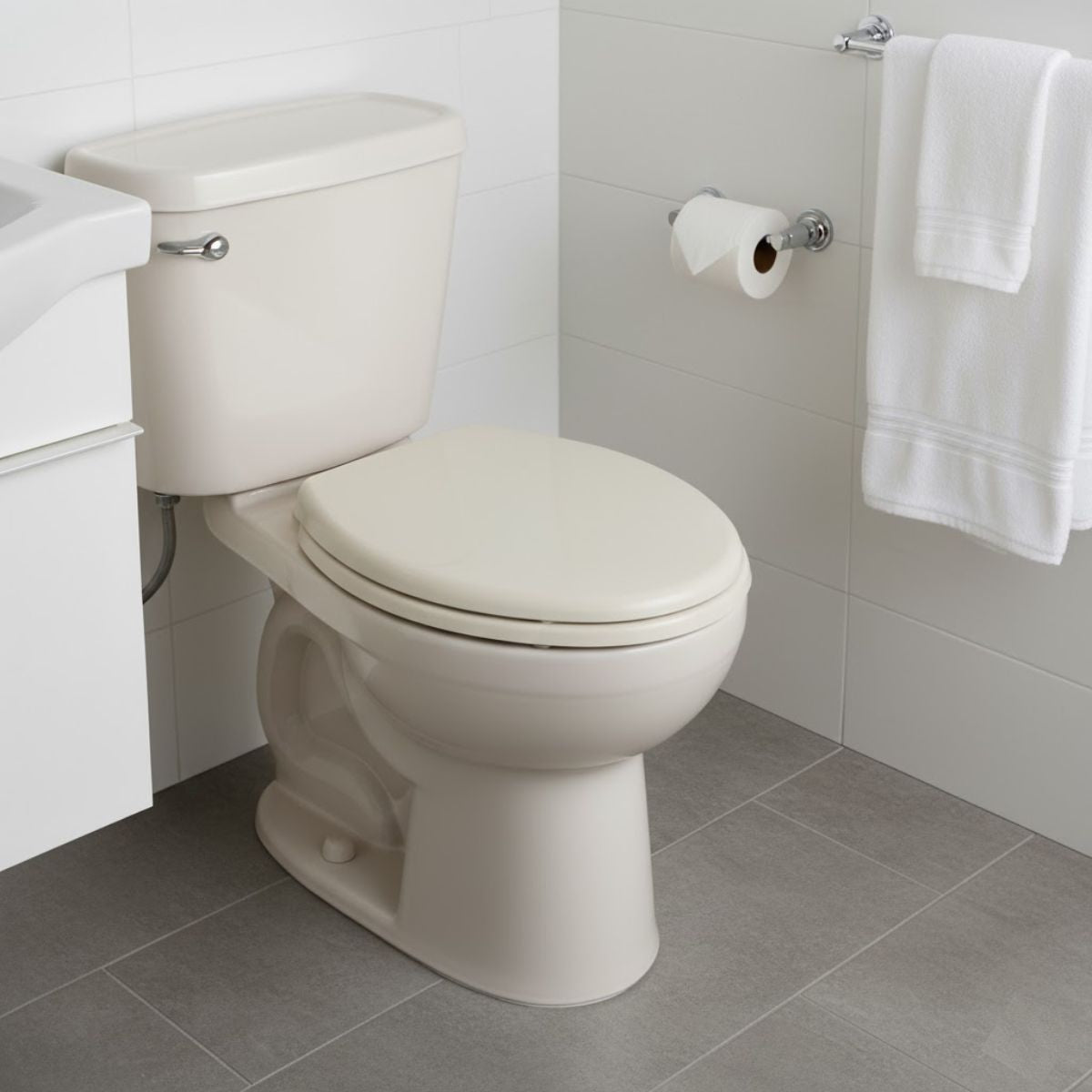 Assento Sanitário Oval Soft Close Bege Astra - Thony Ferragem