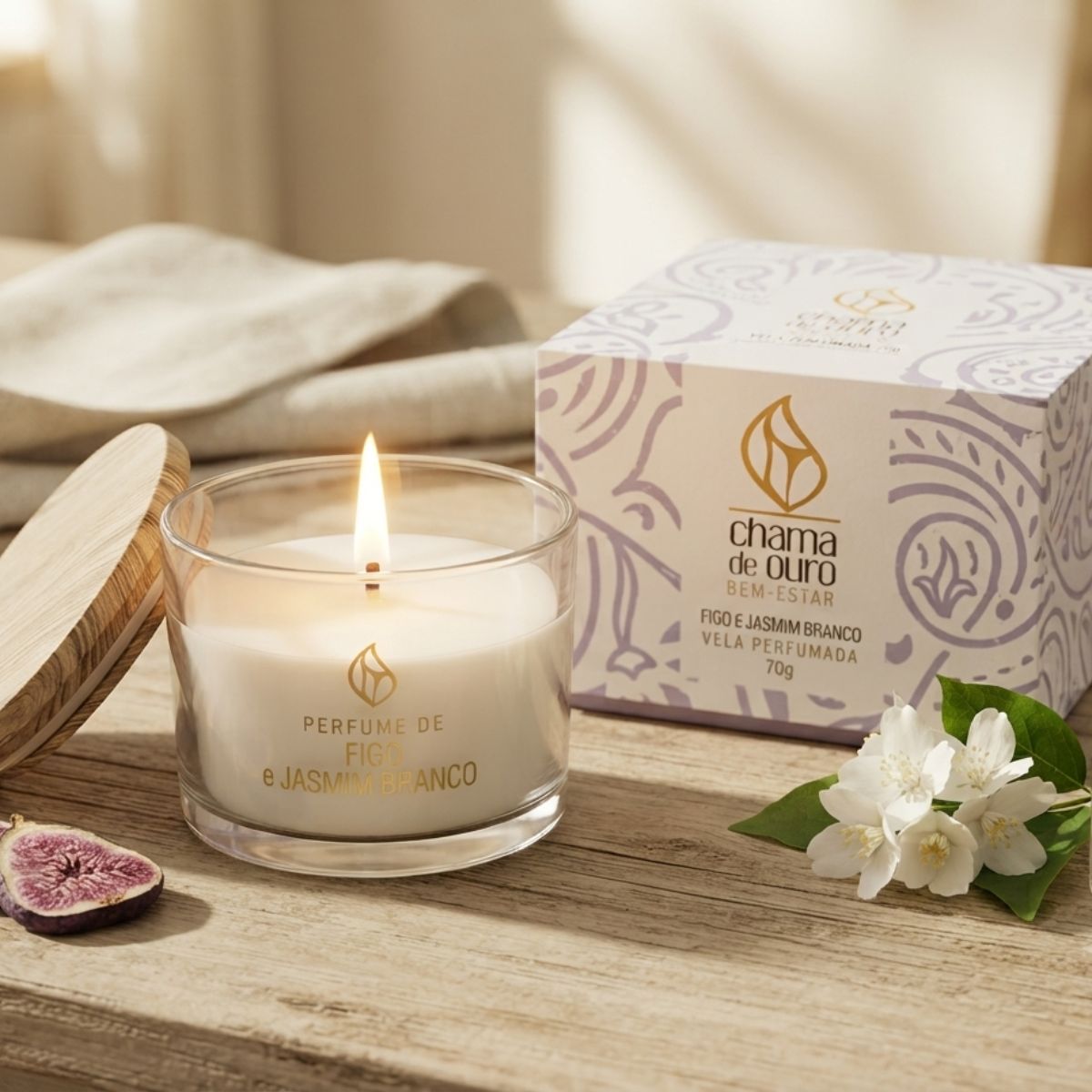 Vela Perfumada Copo de Madeira 70g Figo e Jasmim Branco Chama de Ouro